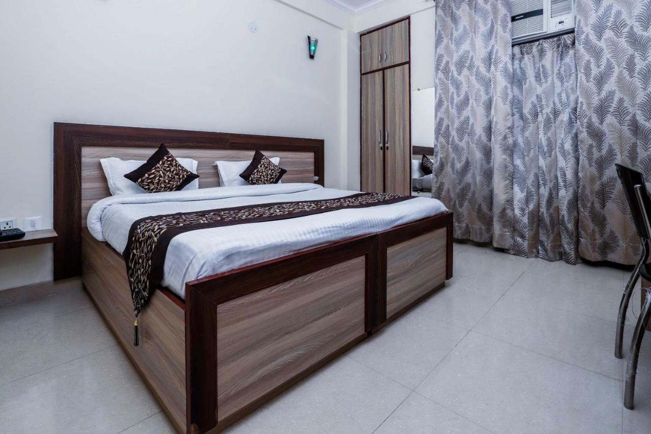 Hotel Sun Haven Greater Noida Room photo